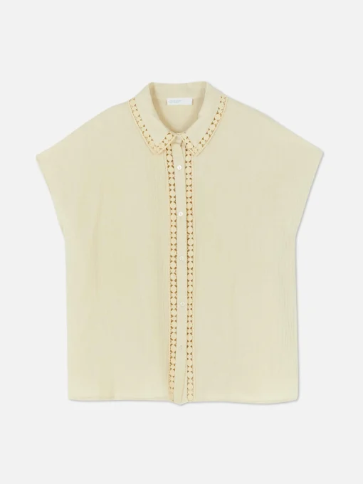 Blusa De Manga Corta Con Ribetes De Ganchillo