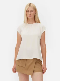 Blusa De Mangas Casquillo Con Cuello Fruncido