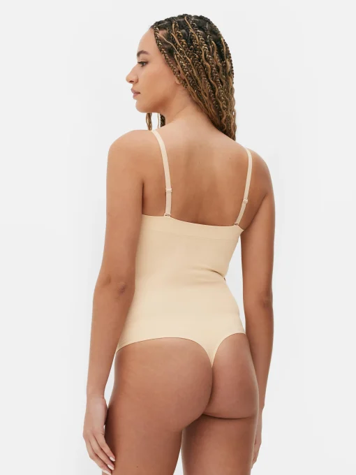 Bodi De Tirantes Con Tanga Sin Costuras