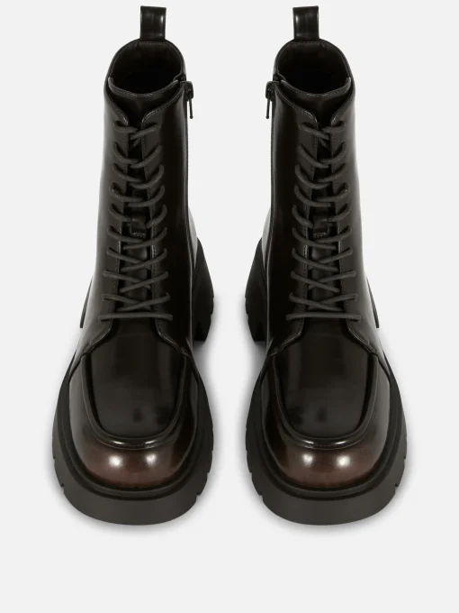 Botines Ribeteados Con Cordones