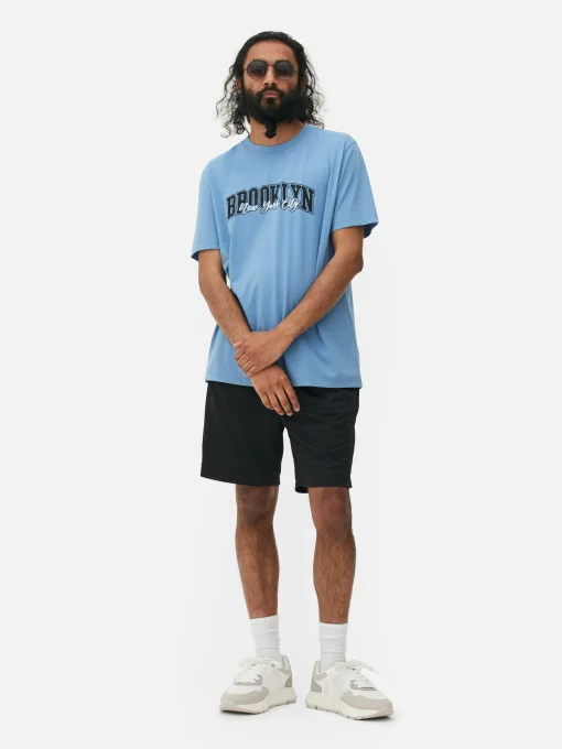 Camiseta Con Estampado Gráfico De «Brooklyn»