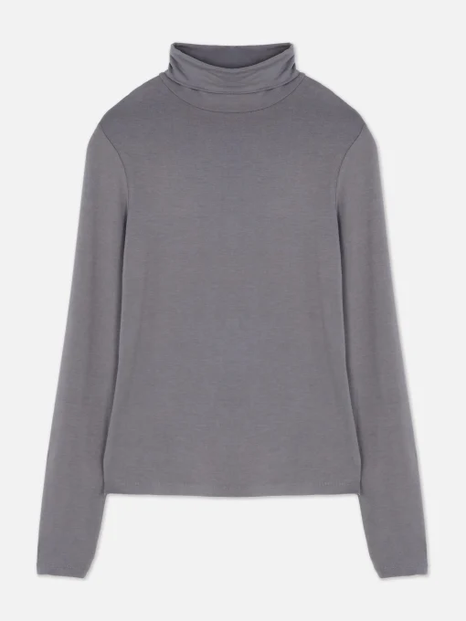 Camiseta De Manga Larga Con Cuello Vuelto