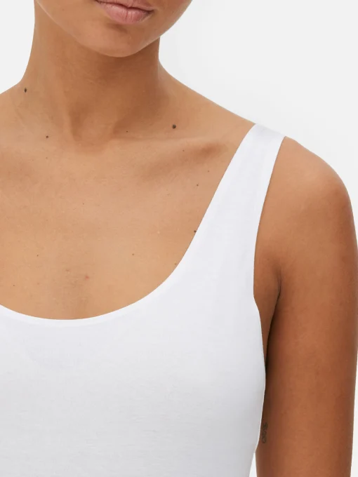 Camiseta Larga Sin Mangas