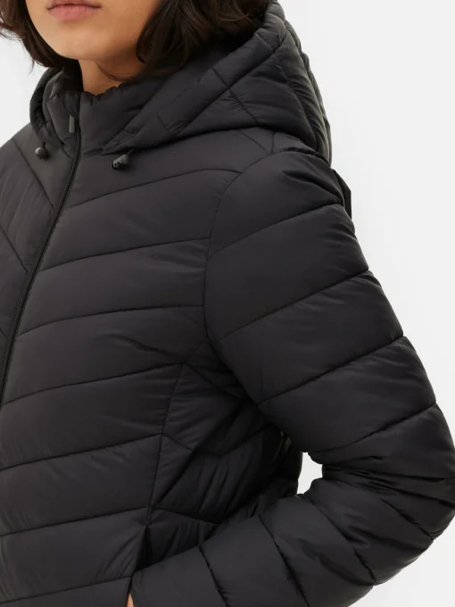 Chaqueta Ligera Acolchada Con Capucha