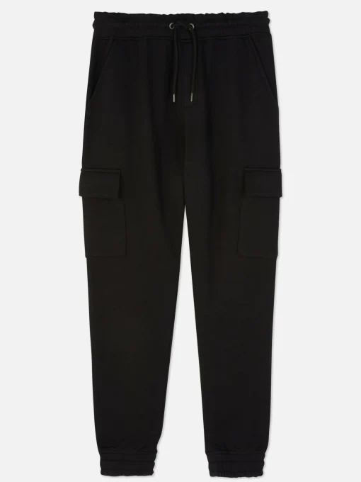 Joggers Estilo Cargo Con Bajos Ajustados