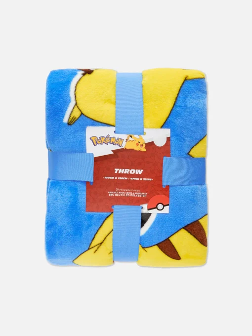 Manta Con Capucha De Pikachu De Pokémon