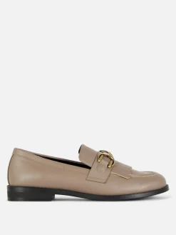 Mocasines Con Flecos Y Hebilla