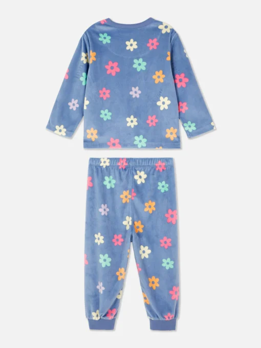 Pijama De Velvetón Con Estampado Gráfico