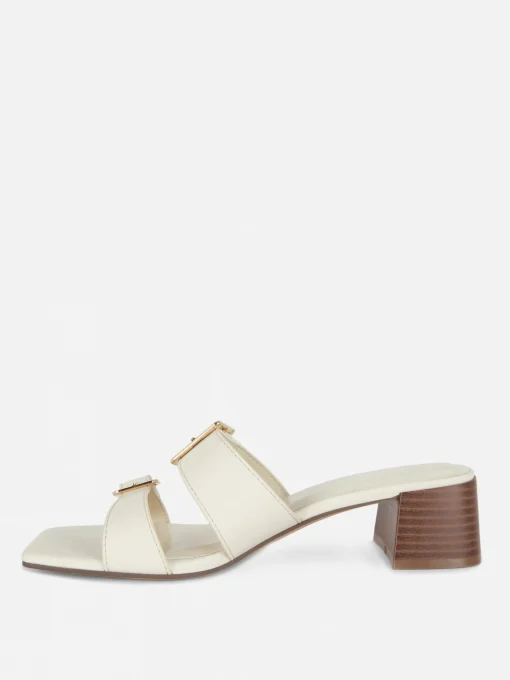 Sandalias De Tacón Grueso Con Hebillas