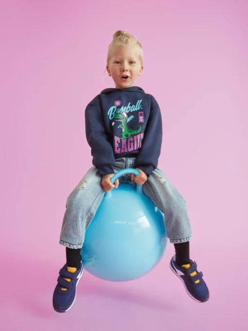 Sudadera Con Capucha Y Estampado Gráfico