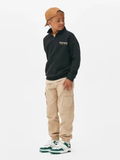 Sudadera Gráfica Con Cuello Chimenea