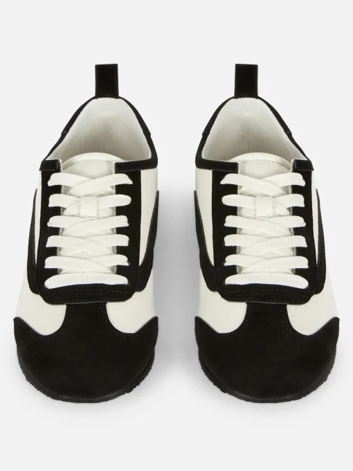 Tenis De Caña Baja Con Cordones