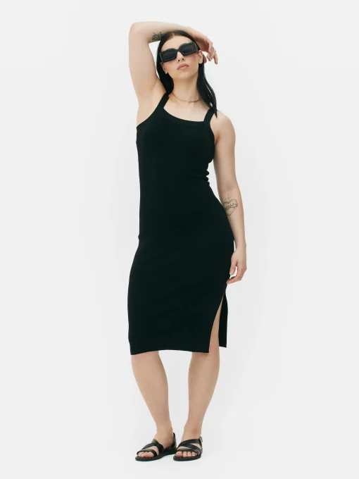 Vestido Acanalado De Escote Cuadrado