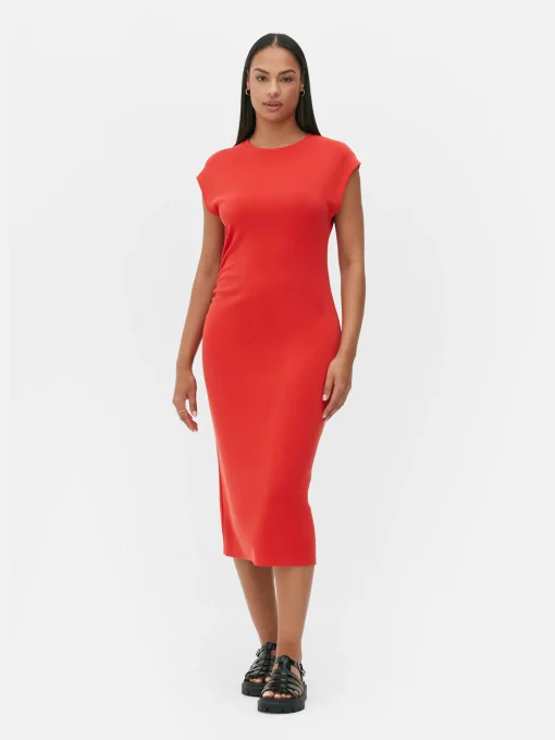 Vestido Midi Fruncido Sin Mangas